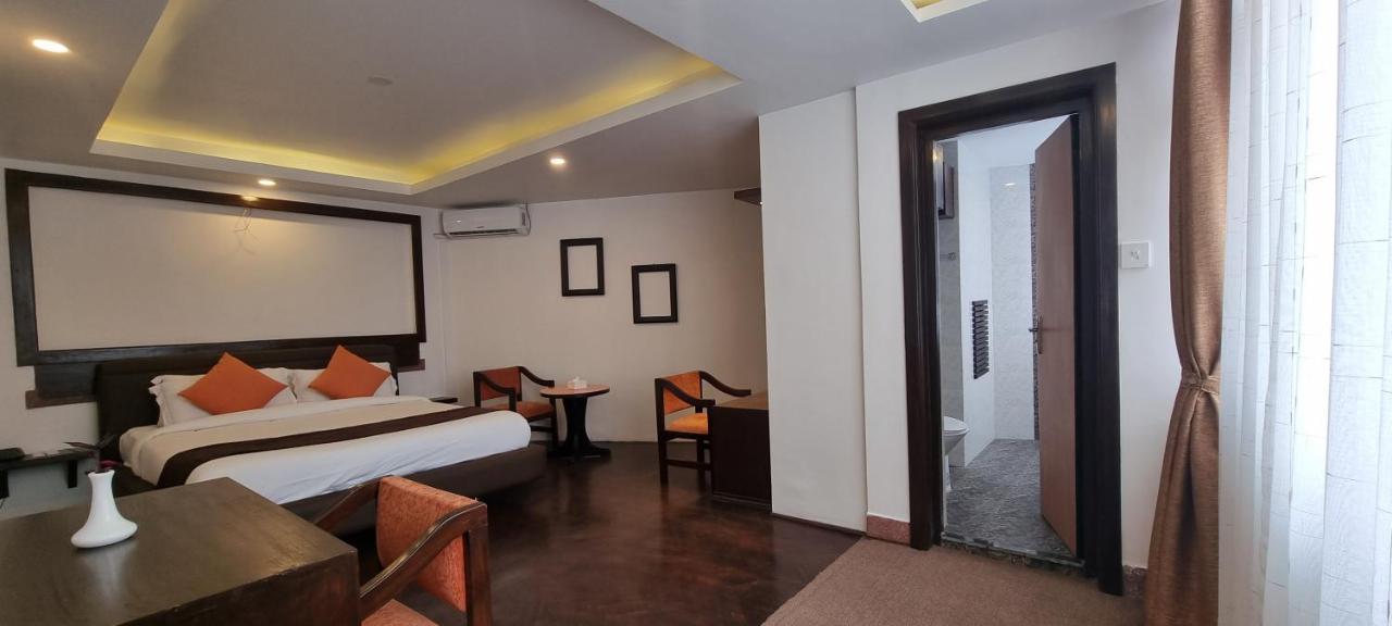 Durbar Hotel & Residence Kathmandu Exterior foto
