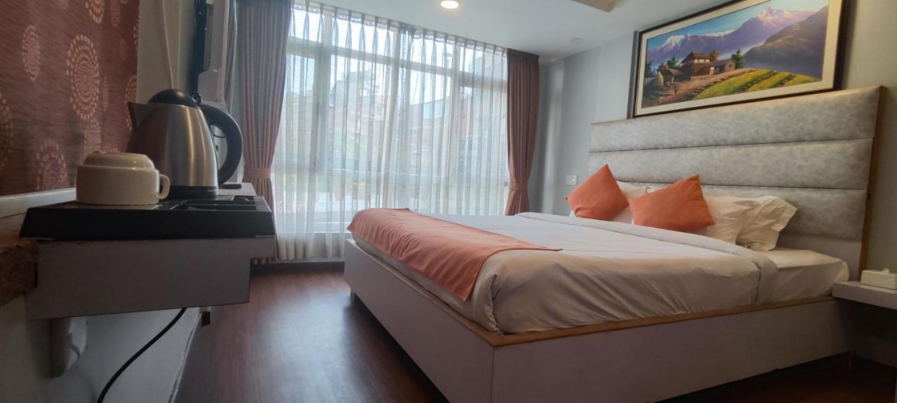 Durbar Hotel & Residence Kathmandu Exterior foto